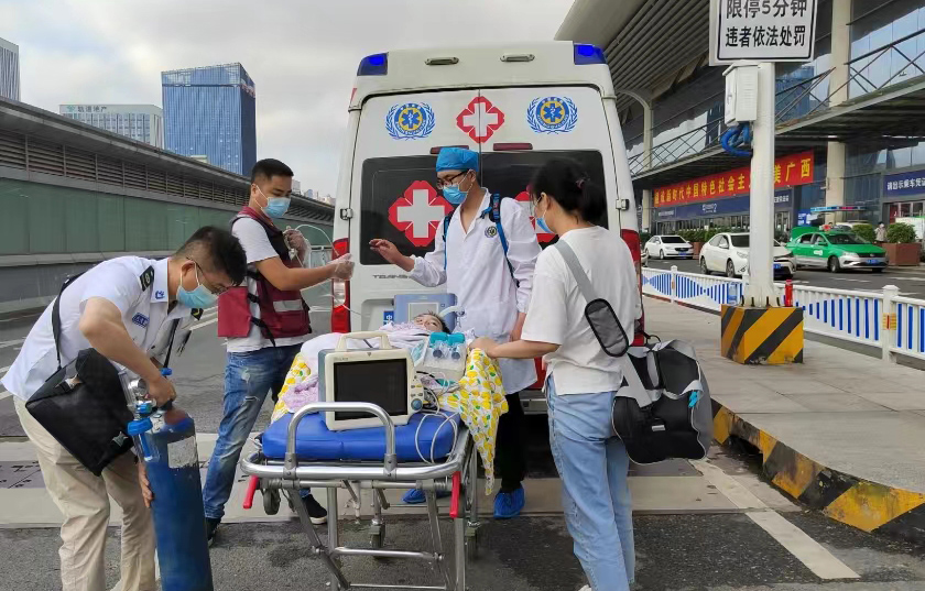 罗平县救护车出租公司